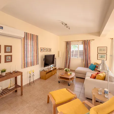 Sirena Sunshine Villa Protaras