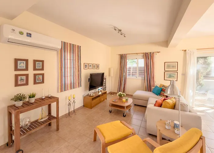 Sirena Sunshine Villa Protaras